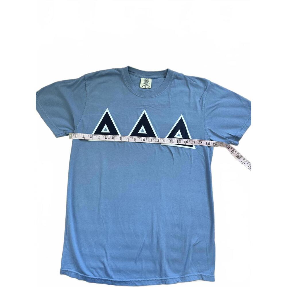 Delta Delta Delta Blue Graphic Short Sleeve T-Shirt - Picture 3 of 4